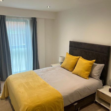 Lovely 2 Bed Apartment In Leeds Centre Екстер'єр фото