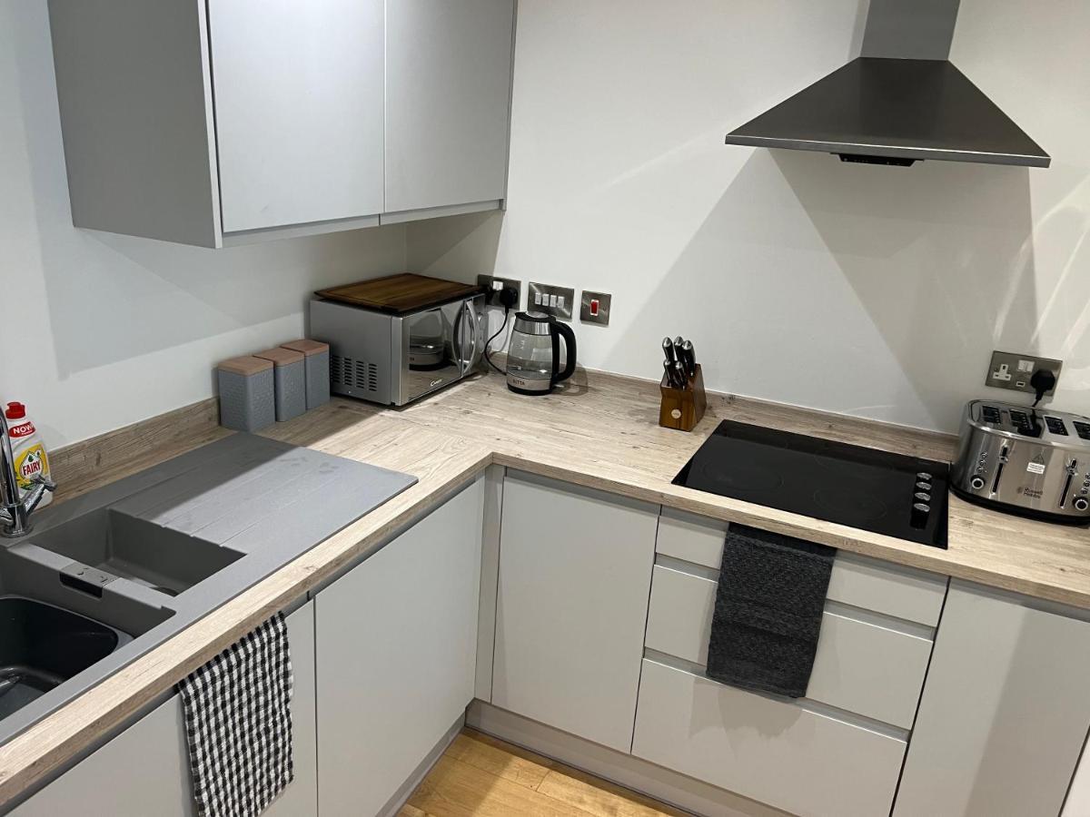 Lovely 2 Bed Apartment In Leeds Centre Екстер'єр фото