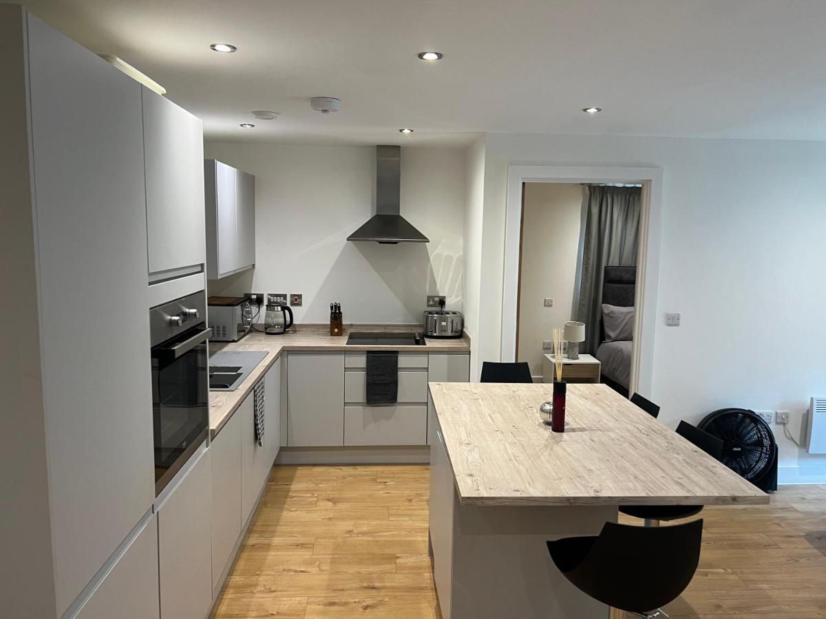 Lovely 2 Bed Apartment In Leeds Centre Екстер'єр фото